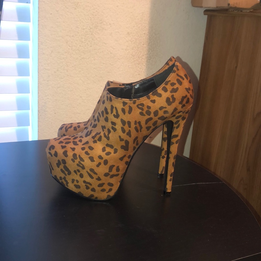 Paprika Cheetah Print High Heels